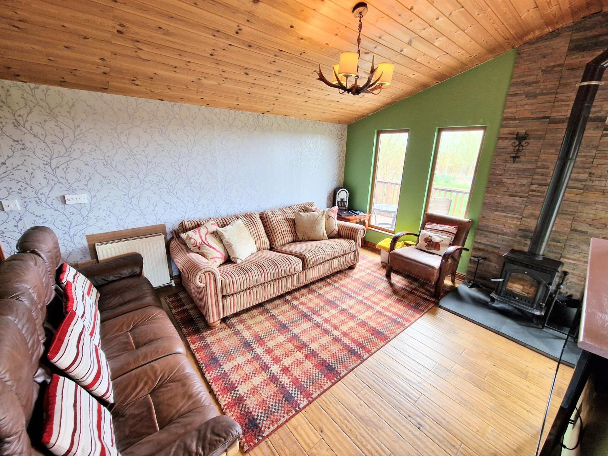 Villa Torridon 1 With Private Hot Tub - Fife - Loch Leven - Lomond Hills- Pet Friendly Kelty Esterno foto